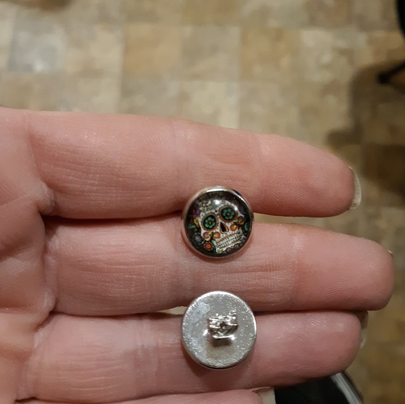 New Day of the Dead Sugar Skull Glass Cabochon Silver Stud Earrings. - Picture 3 of 3